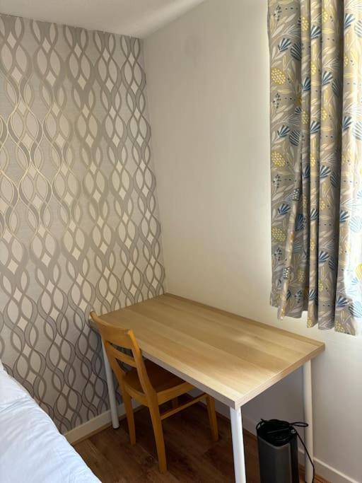 Quiet Central Apartment For Upto 4 People Edimburgo Exterior foto